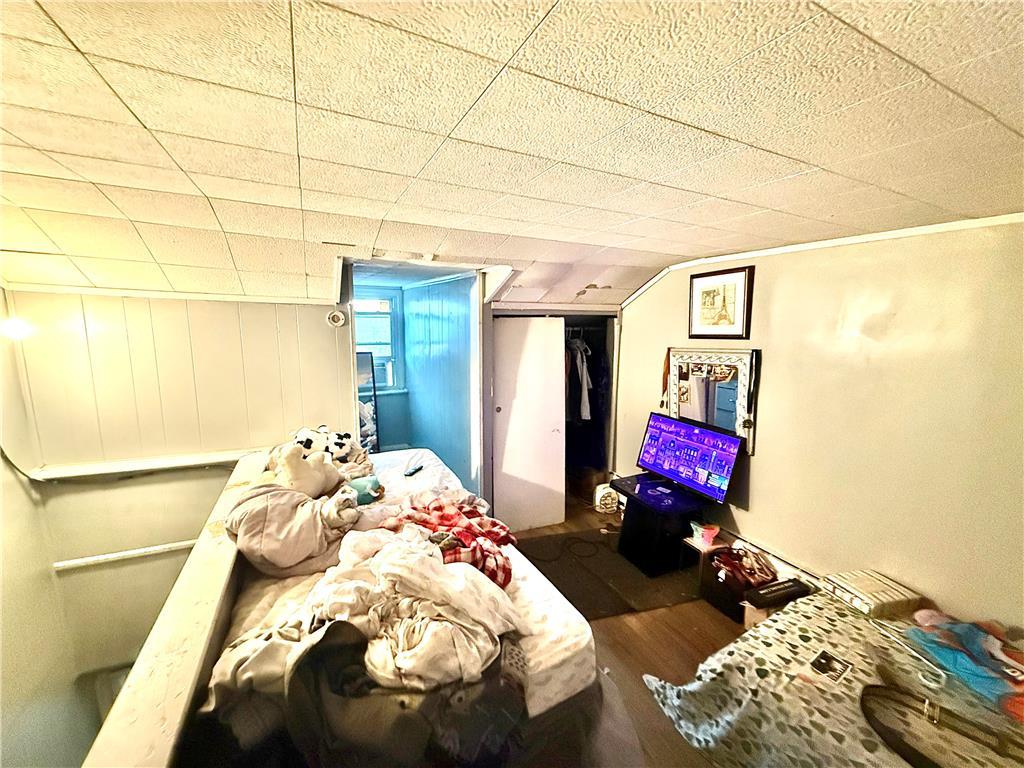 Allentown City, Pennsylvania 18102, United States, 3 Bedrooms Bedrooms, ,1 BathroomBathrooms,Residential,Pending,11208