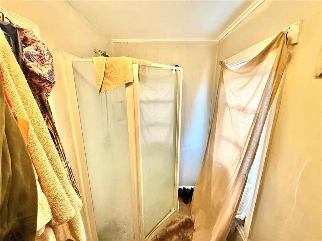 Allentown City, Pennsylvania 18102, United States, 3 Bedrooms Bedrooms, ,1 BathroomBathrooms,Residential,Pending,11208