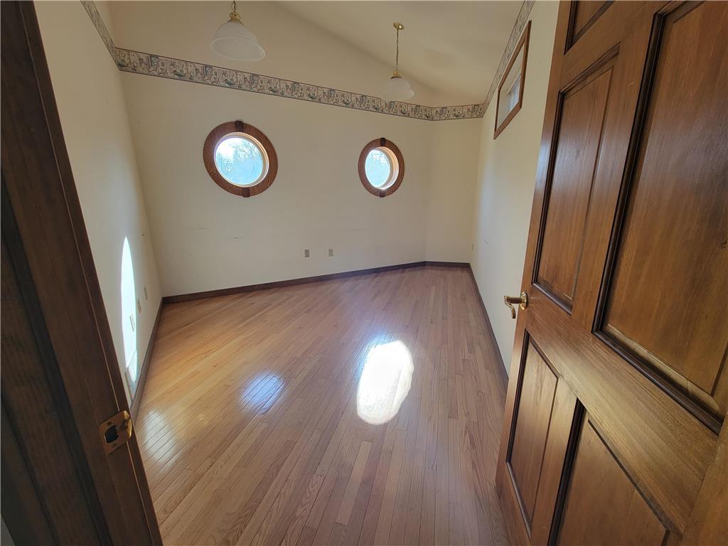 1108 Van Buren Road