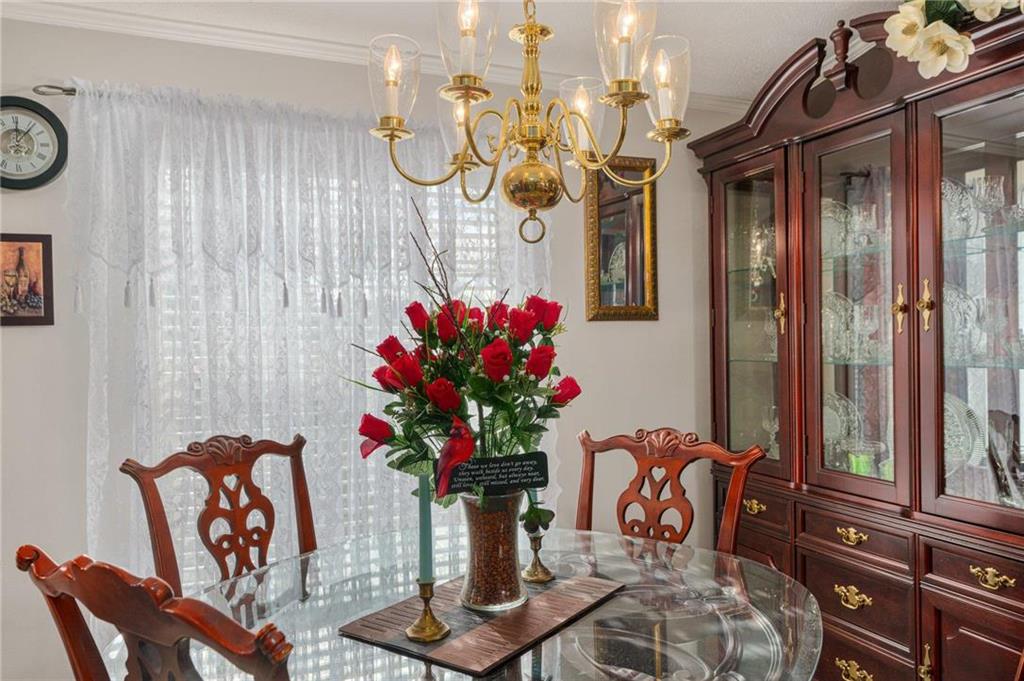 Lower Macungie Twp, Pennsylvania 18062, United States, 2 Bedrooms Bedrooms, ,1 BathroomBathrooms,Residential,Pending,17511