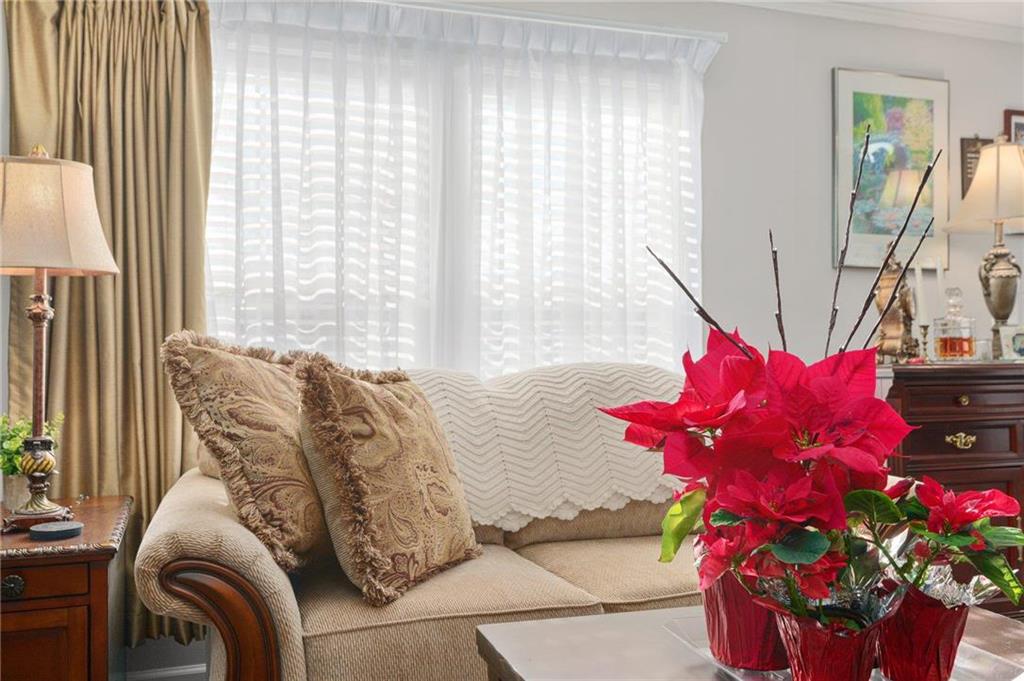 Lower Macungie Twp, Pennsylvania 18062, United States, 2 Bedrooms Bedrooms, ,1 BathroomBathrooms,Residential,Pending,17511