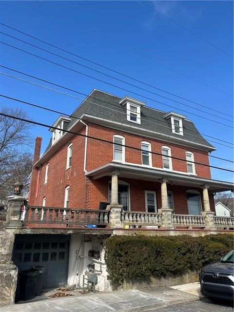 Photo of 412 Pennsylvania Avenue, Roseto Boro, PA 18013 (MLS # 753896) Photo of 412 Pennsylvania Avenue, Roseto Boro, PA 18013 (MLS # 753896)