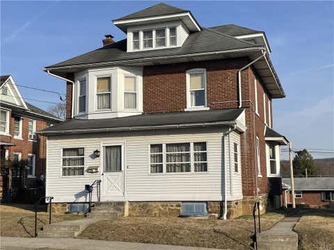 Photo for 823 Easton Road