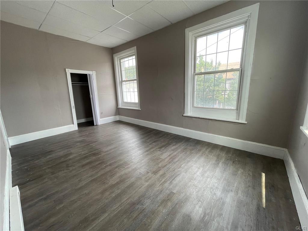 Tamaqua Borough, Pennsylvania 18252, United States, 8 Bedrooms Bedrooms, ,4 BathroomsBathrooms,Residential,Pending,102282