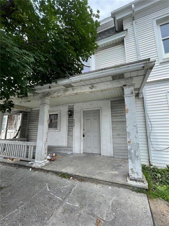 Tamaqua Borough, Pennsylvania 18252, United States, 8 Bedrooms Bedrooms, ,4 BathroomsBathrooms,Residential,Pending,102282