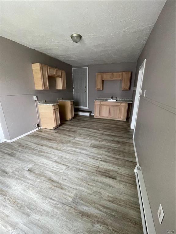 Tamaqua Borough, Pennsylvania 18252, United States, 8 Bedrooms Bedrooms, ,4 BathroomsBathrooms,Residential,Pending,102282