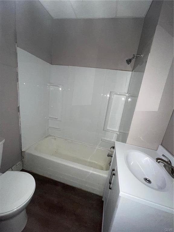 Tamaqua Borough, Pennsylvania 18252, United States, 8 Bedrooms Bedrooms, ,4 BathroomsBathrooms,Residential,Pending,102282