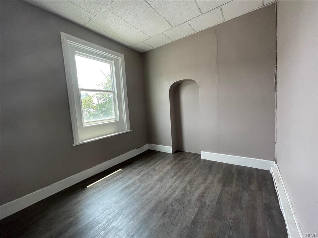 Tamaqua Borough, Pennsylvania 18252, United States, 8 Bedrooms Bedrooms, ,4 BathroomsBathrooms,Residential,Pending,102282