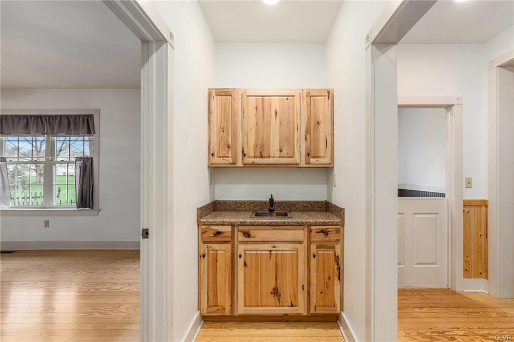 Topton Borough, Pennsylvania 19562, United States, 3 Bedrooms Bedrooms, ,4 BathroomsBathrooms,Residential,Pending,106274