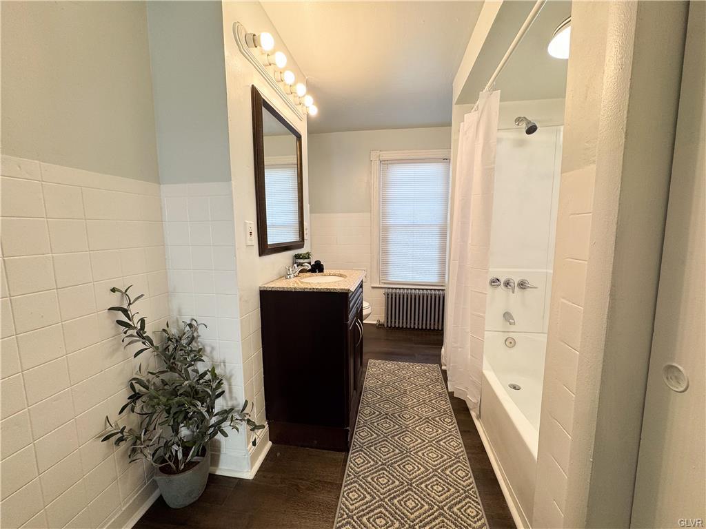 Allentown City, Pennsylvania 18102, United States, 5 Bedrooms Bedrooms, ,2 BathroomsBathrooms,Residential,Pending,86900