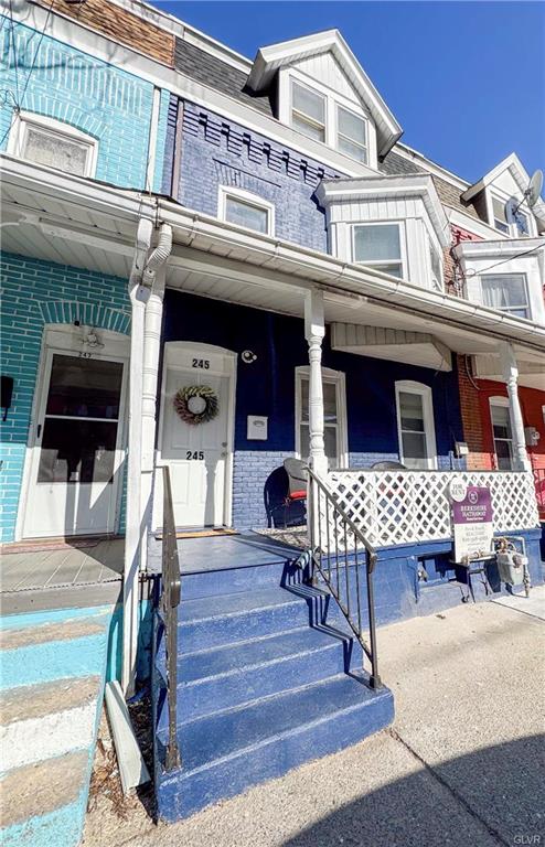 Allentown City, Pennsylvania 18102, United States, 5 Bedrooms Bedrooms, ,2 BathroomsBathrooms,Residential,Pending,86900