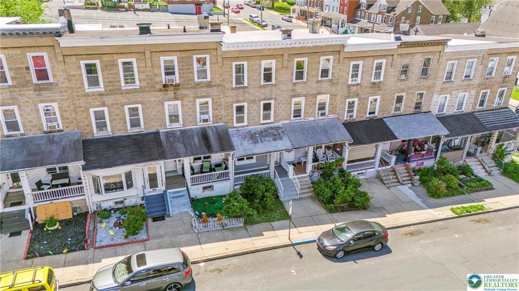 Allentown City, Pennsylvania 18109, United States, 4 Bedrooms Bedrooms, ,2 BathroomsBathrooms,Residential,Pending,127608