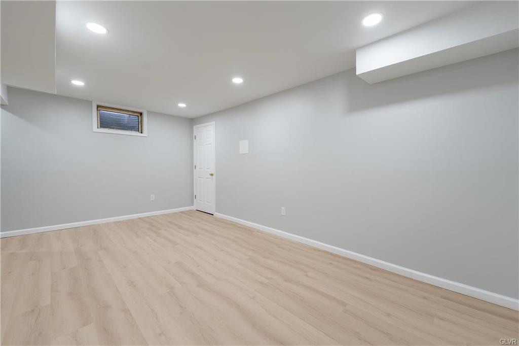 Alburtis Borough, Pennsylvania 18011, United States, 4 Bedrooms Bedrooms, ,3 BathroomsBathrooms,Residential,Pending,100931