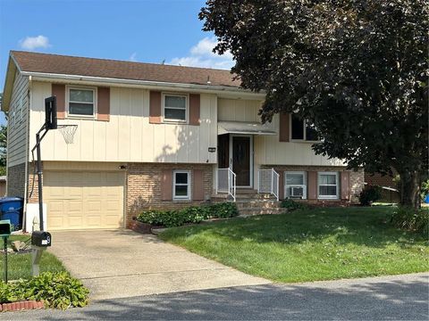39 S Scenic Street, South Whitehall Twp, PA 18104 - #: 722246