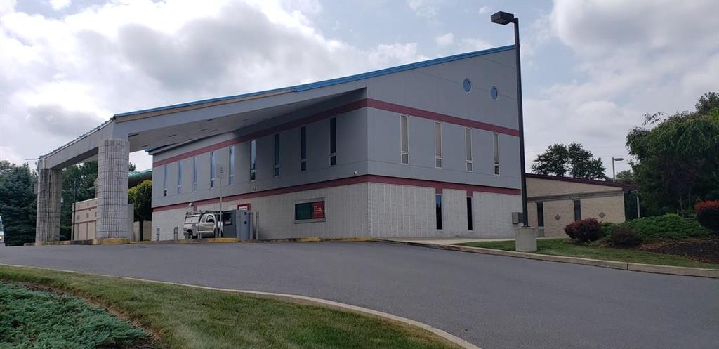 1108 Van Buren Road 201