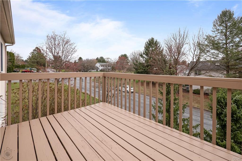 Forks Twp, Pennsylvania 18040, United States, 3 Bedrooms Bedrooms, ,3 BathroomsBathrooms,Residential,Active,102782