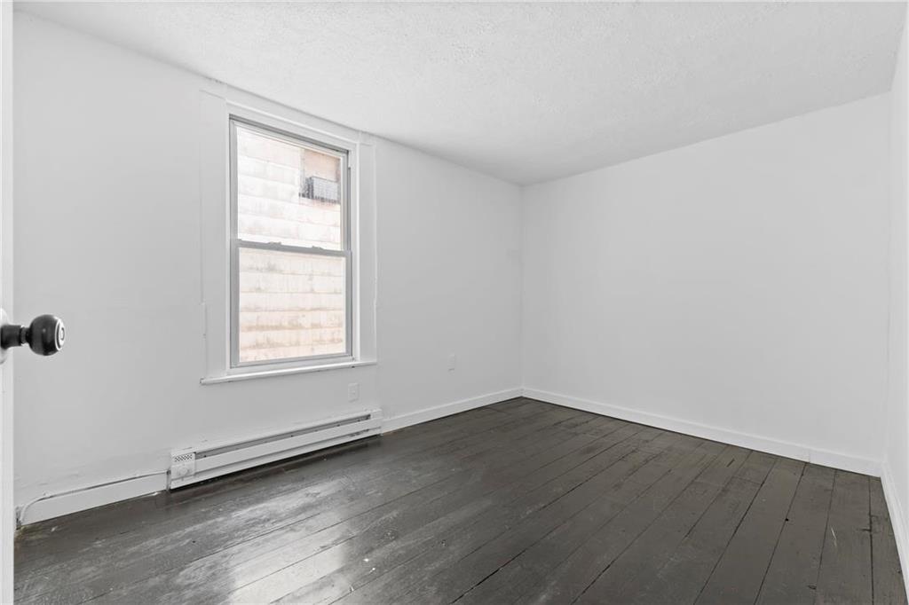 Allentown City, Pennsylvania 18109, United States, 4 Bedrooms Bedrooms, ,2 BathroomsBathrooms,Residential,Active,51614