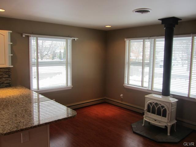 Bethlehem City, Pennsylvania 18017, United States, 3 Bedrooms Bedrooms, ,2 BathroomsBathrooms,Residential,Active,3795