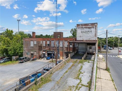 365 Whitehall Street Allentown City PA 18102