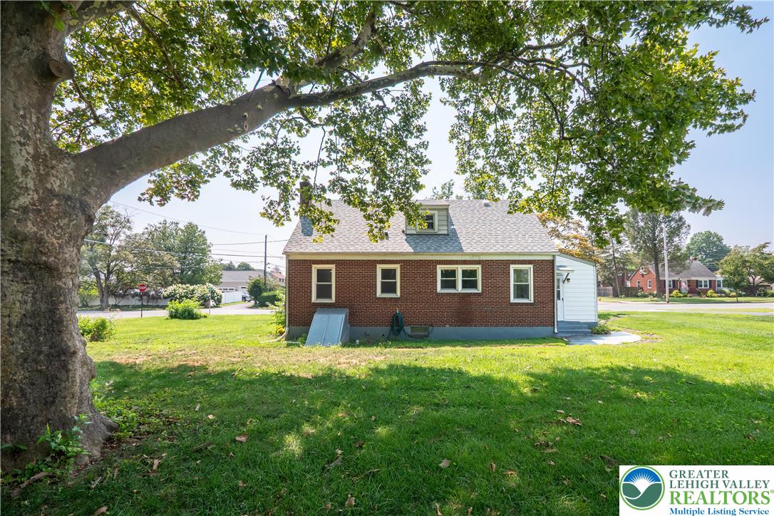 Bethlehem City, Pennsylvania 18017, United States, 4 Bedrooms Bedrooms, ,2 BathroomsBathrooms,Residential,Active,186401