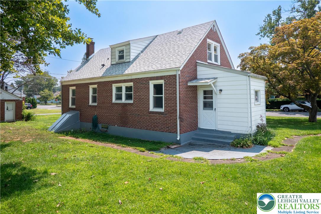 Bethlehem City, Pennsylvania 18017, United States, 4 Bedrooms Bedrooms, ,2 BathroomsBathrooms,Residential,Active,186401