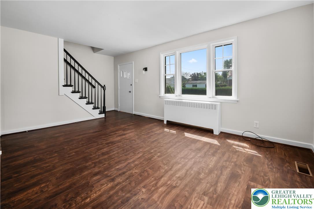 Bethlehem City, Pennsylvania 18017, United States, 4 Bedrooms Bedrooms, ,2 BathroomsBathrooms,Residential,Active,186401