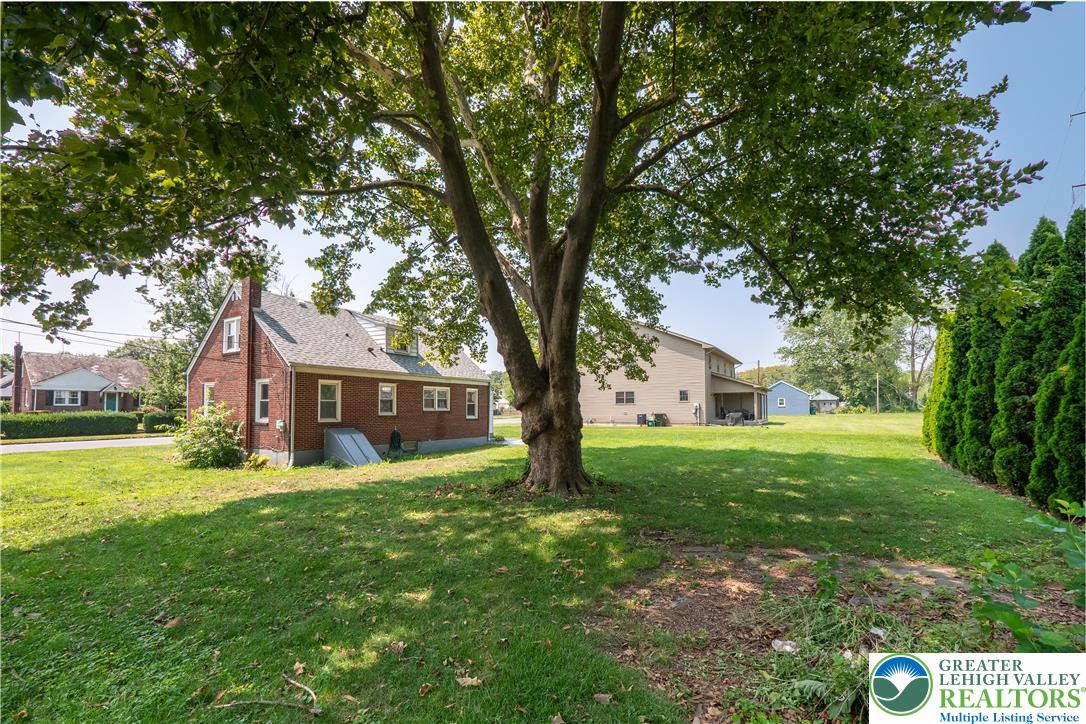 Bethlehem City, Pennsylvania 18017, United States, 4 Bedrooms Bedrooms, ,2 BathroomsBathrooms,Residential,Active,186401