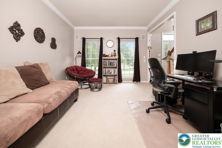 Macungie Boro, Pennsylvania 18062, United States, 4 Bedrooms Bedrooms, ,3 BathroomsBathrooms,Residential,Pending,153515