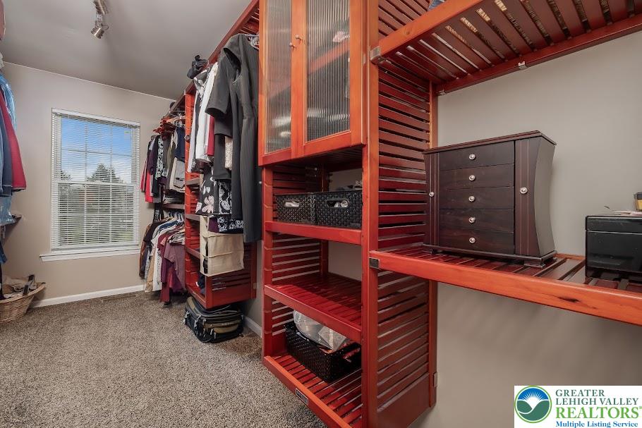 Macungie Boro, Pennsylvania 18062, United States, 4 Bedrooms Bedrooms, ,3 BathroomsBathrooms,Residential,Pending,153515