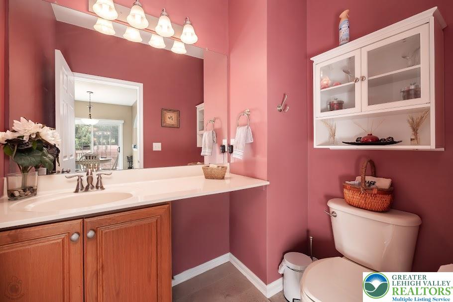 Macungie Boro, Pennsylvania 18062, United States, 4 Bedrooms Bedrooms, ,3 BathroomsBathrooms,Residential,Pending,153515