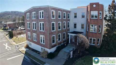 Photo of 22 S 2nd St #1st floor, Emmaus Boro, PA 18049 (MLS # 772530)