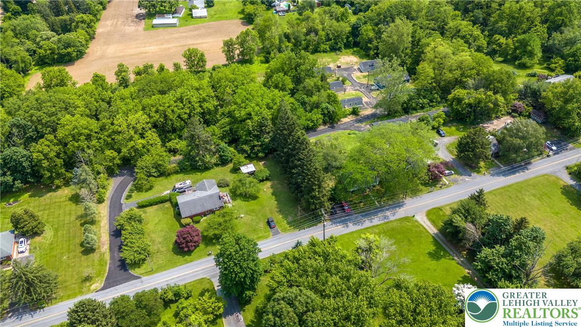 465 Royal Manor