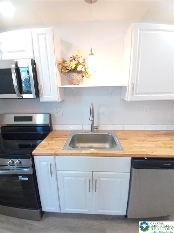 Walnutport Boro, Pennsylvania 18088, United States, 2 Bedrooms Bedrooms, ,1 BathroomBathrooms,Residential,Active,228774