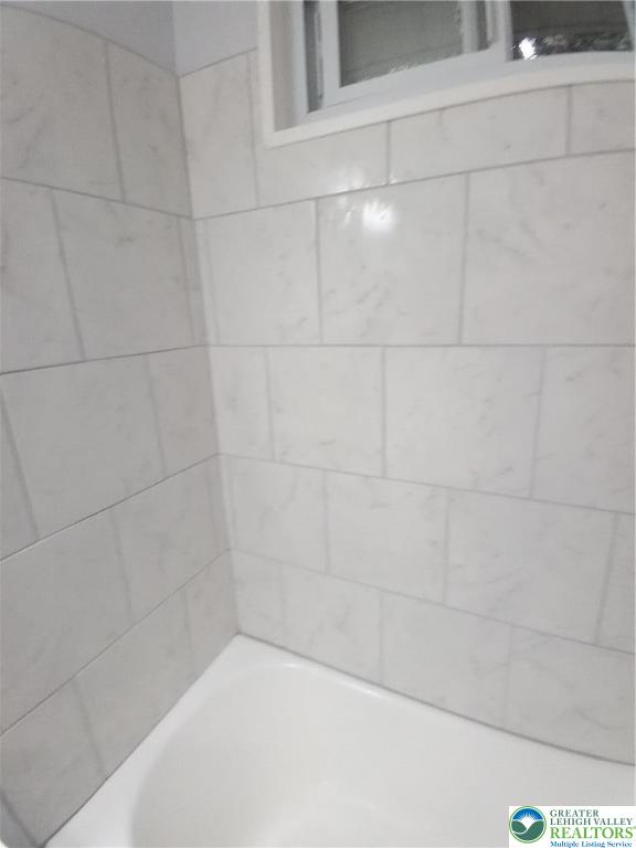 Walnutport Boro, Pennsylvania 18088, United States, 2 Bedrooms Bedrooms, ,1 BathroomBathrooms,Residential,Active,228774