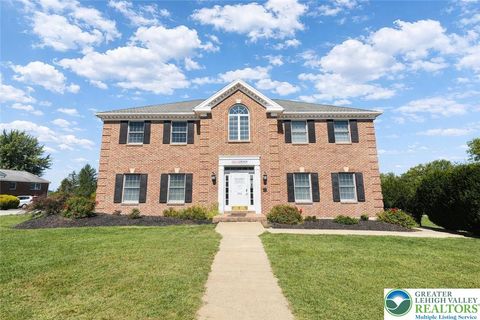 Photo of 203 E Emmaus Avenue, Salisbury Twp, PA 18103 (MLS # 770307)