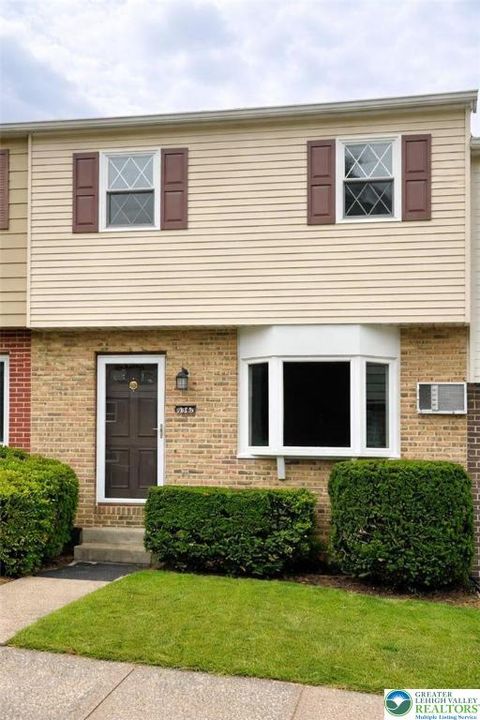 Photo of 5742 Greens Drive, Macungie, PA 18106 (MLS # 770314)