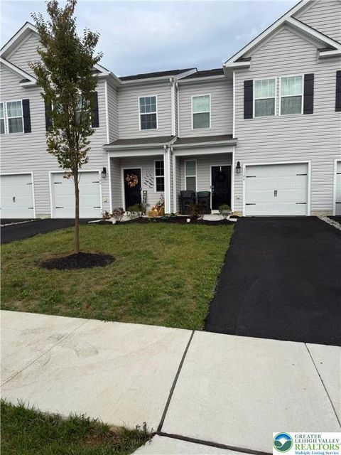 Photo of 1104 Martin Road, Macungie, PA 18031 (MLS # 766482) Photo of 1104 Martin Road, Macungie, PA 18031 (MLS # 766482)