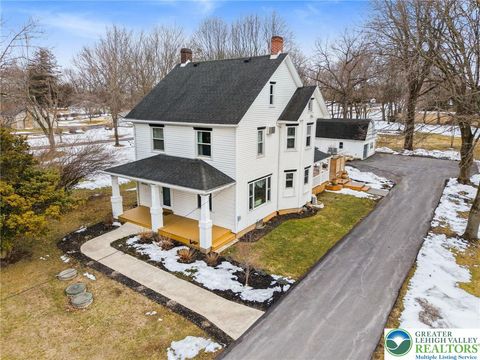 Photo of 4303 Newburg Road, Bethlehem, PA 18020 (MLS # 772426)