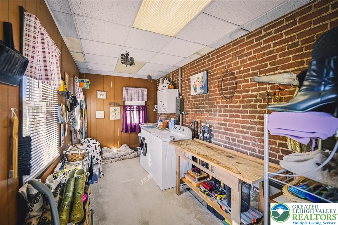 Maxatawny Twp, Pennsylvania 19539, United States, 6 Bedrooms Bedrooms, ,2 BathroomsBathrooms,Residential,Active,219177