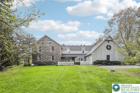 Photo of 3811 Lilac Road, Macungie, PA 18103 (MLS # 775354)
