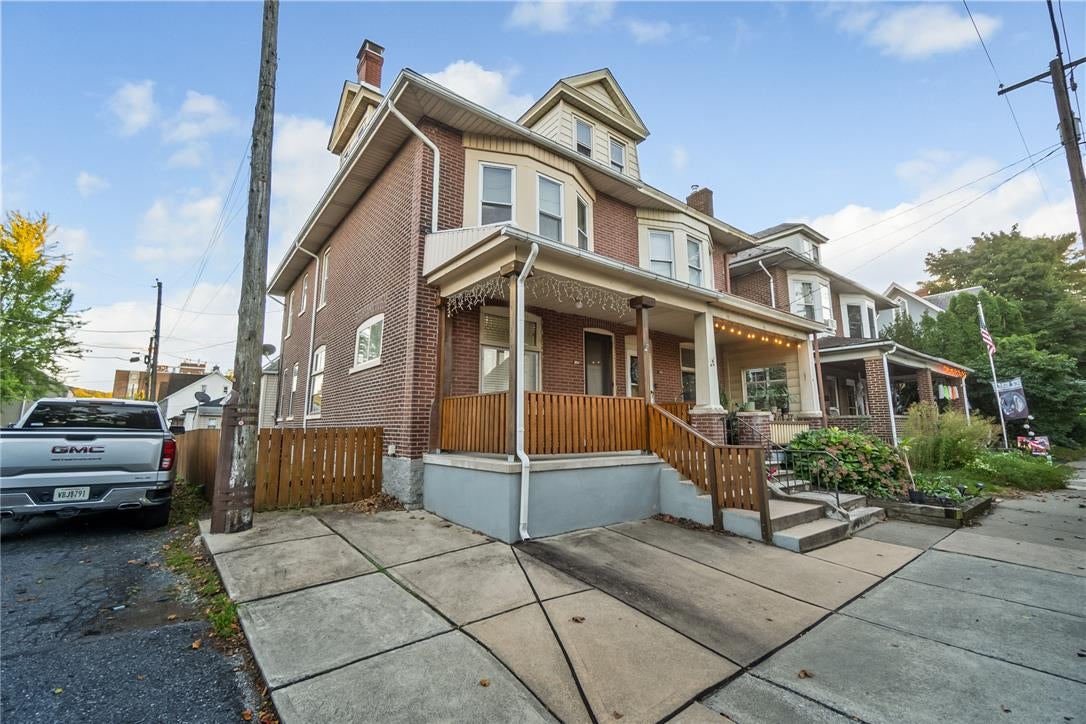 525 Prospect Avenue