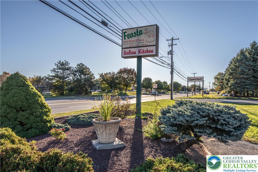 2400 Schoenersville Road