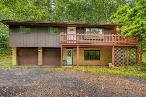 Homes For Sale - 1570 Astolat Road<br/> Chestnuthill Twp, PA 18330