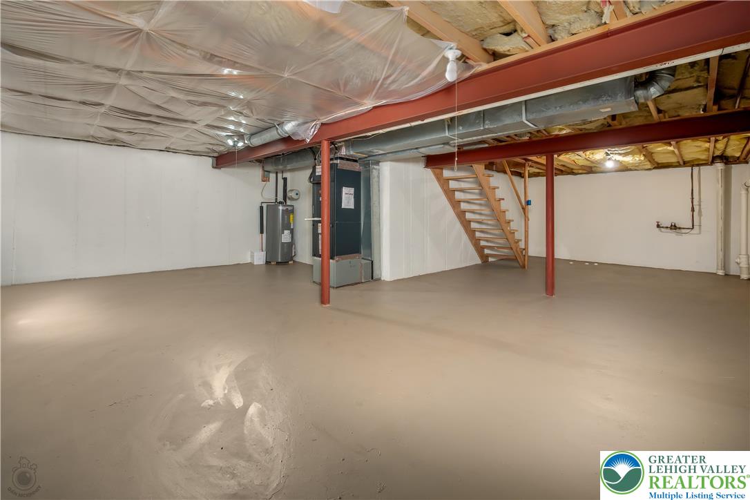 Upper Macungie Twp, Pennsylvania 18104, United States, 3 Bedrooms Bedrooms, ,3 BathroomsBathrooms,Residential,Active,173415