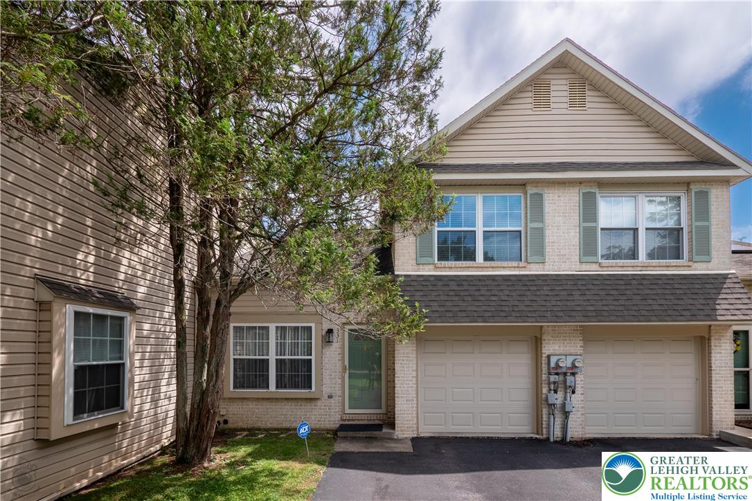 Upper Macungie Twp, Pennsylvania 18104, United States, 3 Bedrooms Bedrooms, ,3 BathroomsBathrooms,Residential,Active,173415