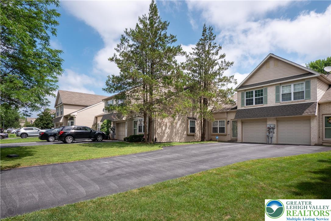 Upper Macungie Twp, Pennsylvania 18104, United States, 3 Bedrooms Bedrooms, ,3 BathroomsBathrooms,Residential,Active,173415