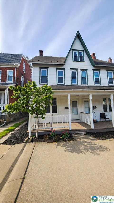 Photo of 28 Park Street, Nazareth Boro, PA 18064 (MLS # 775924)