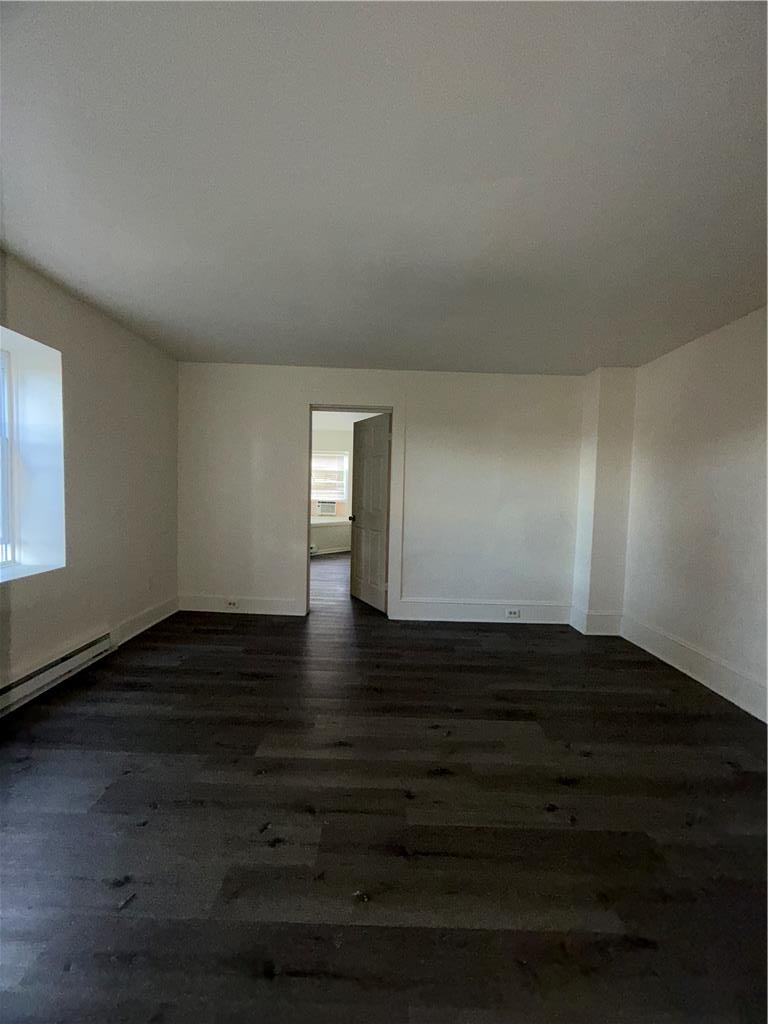 1039 Mechanic Street 3