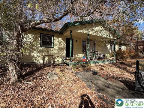 Photo of 3143 Bear Swamp Road, East Stroudsburg, PA 18302 (MLS # 767159) Photo of 3143 Bear Swamp Road, East Stroudsburg, PA 18302 (MLS # 767159)