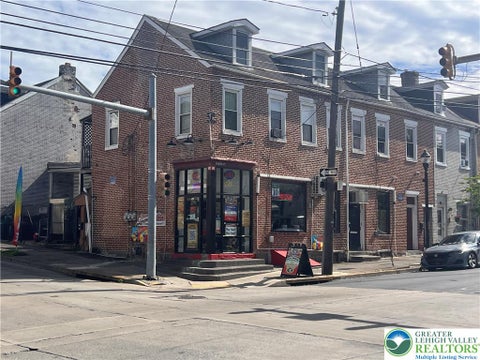 Photo of 500 W Gordon Street, Allentown, PA 18102 (MLS # 779164)